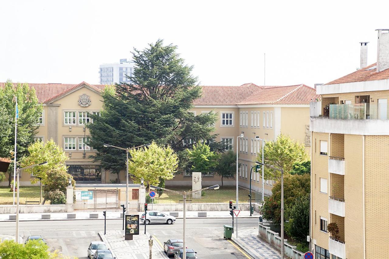 Апартаменты Aveiro Photo House - Bairro Calmo No Centro De Авейру Экстерьер фото